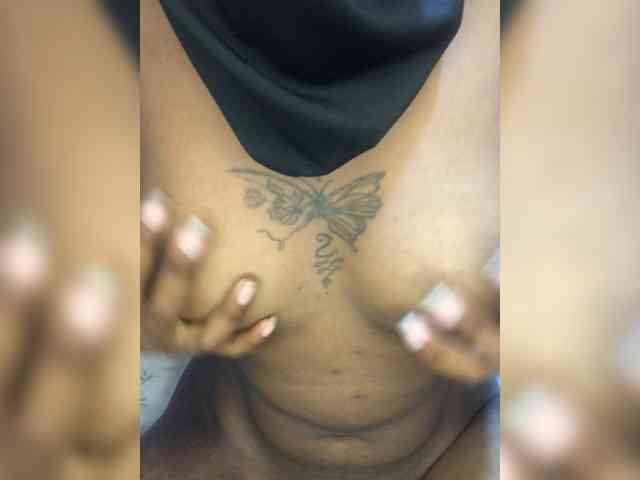 Fluffynishy webcam