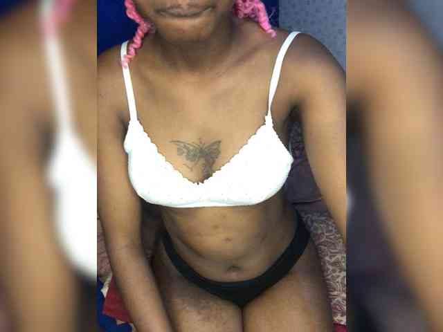Fluffynishy webcam