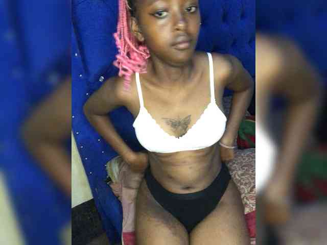 Fluffynishy webcam