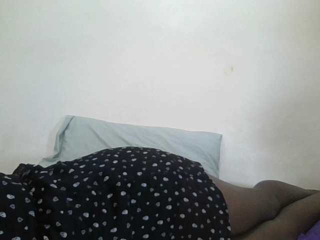 Niceone5 live cam on BongaCams