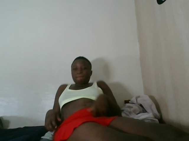 Niceone5 live cam on BongaCams