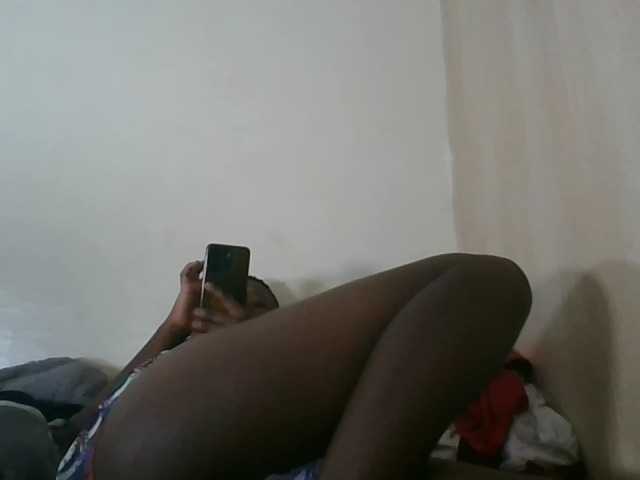 Niceone5 live cam on BongaCams