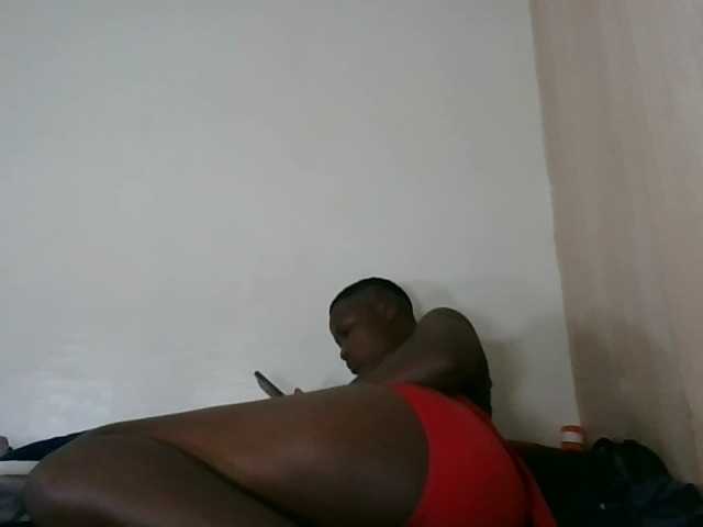 Niceone5 live cam on BongaCams
