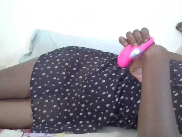 Niceone5 live cam on BongaCams