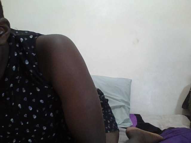 Niceone5 live cam on BongaCams