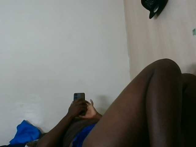 Niceone5 live cam on BongaCams