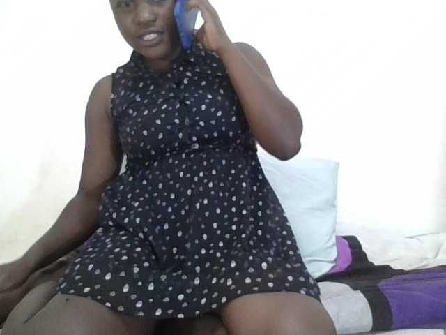 Niceone5 live cam on BongaCams