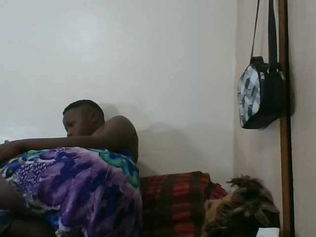 Niceone5 live cam on BongaCams