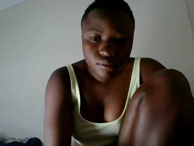 Niceone5 live cam on BongaCams