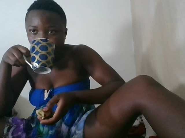 Niceone5 live cam on BongaCams