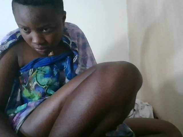 Niceone5 live cam on BongaCams
