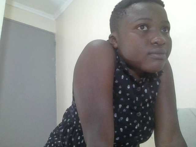 Niceone5 live cam on BongaCams