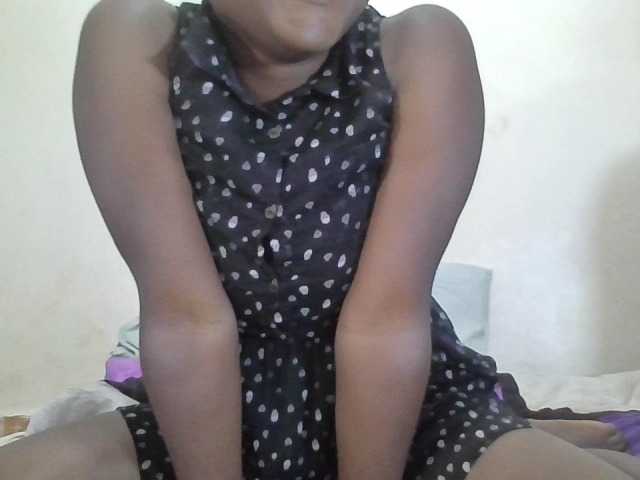Niceone5 live cam on BongaCams