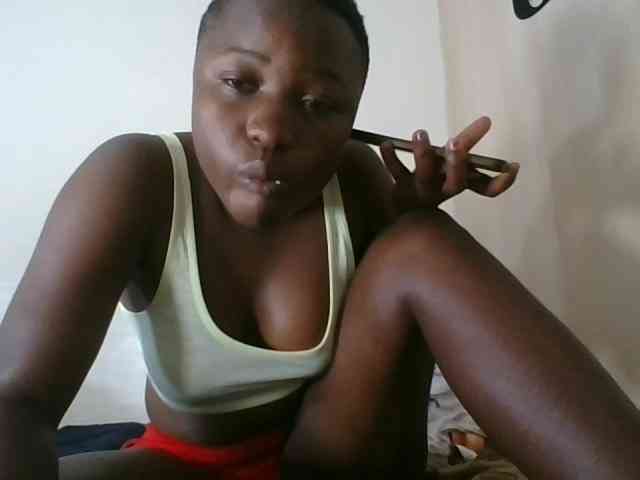 Niceone5 Live Webcam on BongaCams
