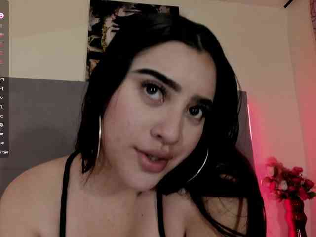 lisa-yui Sex Cam Show