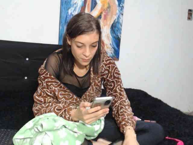 doll-nefertari webcam