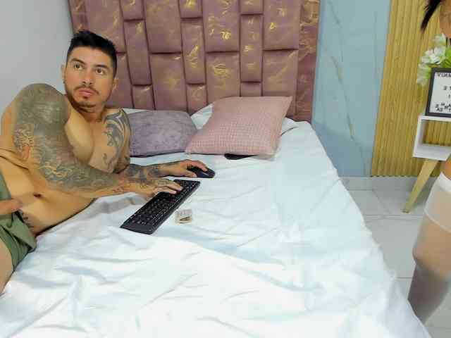 emiily-cutee webcam