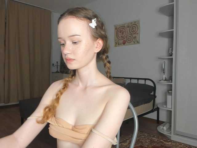 babymollyy2 live cam on BongaCams