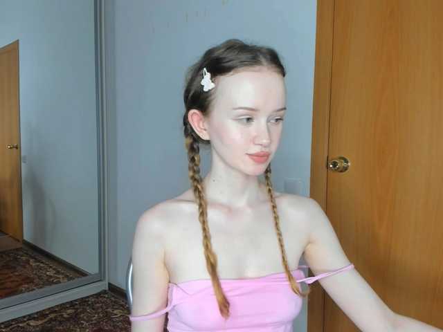 babymollyy2 live cam on BongaCams
