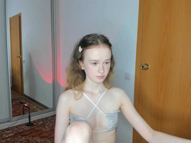 babymollyy2 live cam on BongaCams