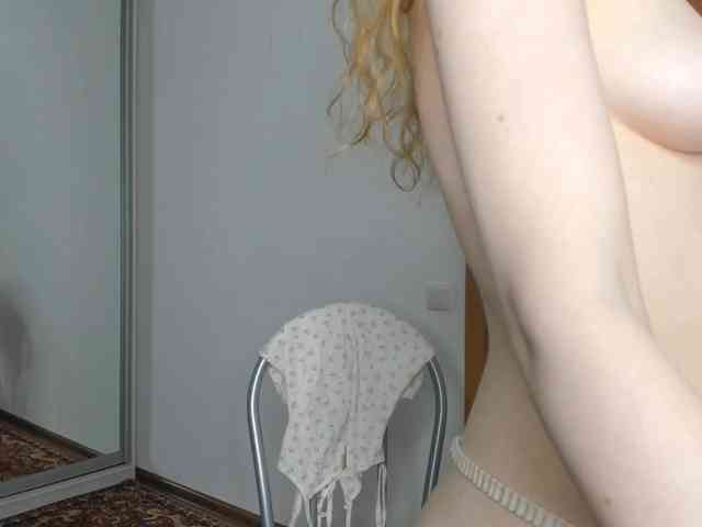 babymollyy2 webcam