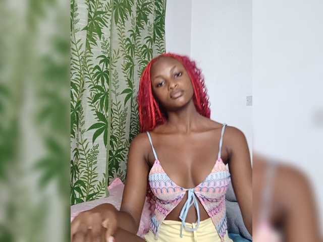 JoziBaddiee live cam preview