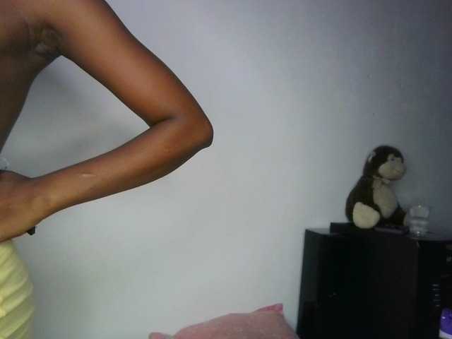 JoziBaddiee live cam on BongaCams
