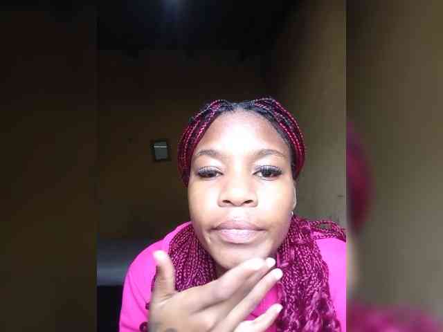 JoziBaddiee webcam