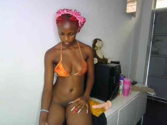 JoziBaddiee webcam