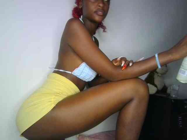 JoziBaddiee webcam