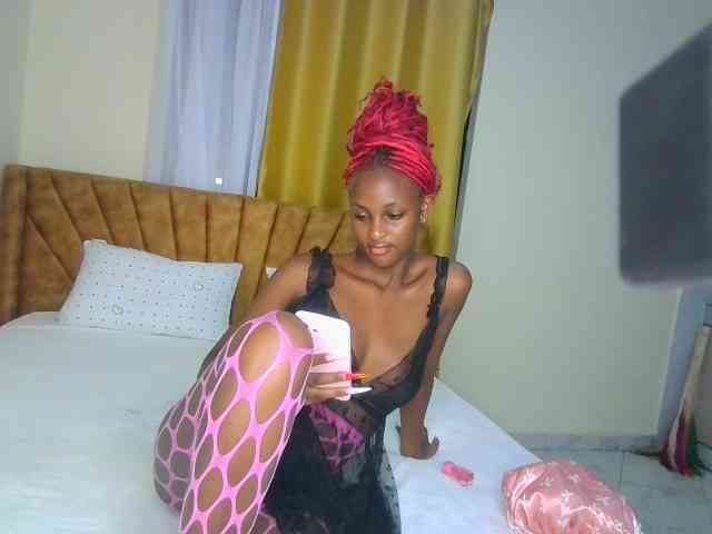 JoziBaddiee webcam