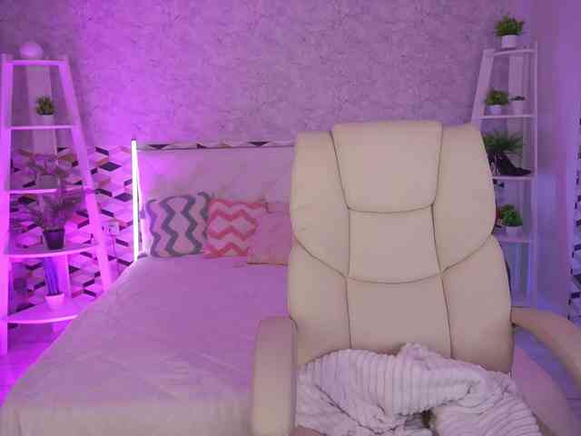 EmilySunShine webcam