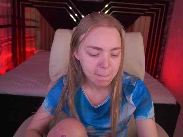 EmilySunShine webcam