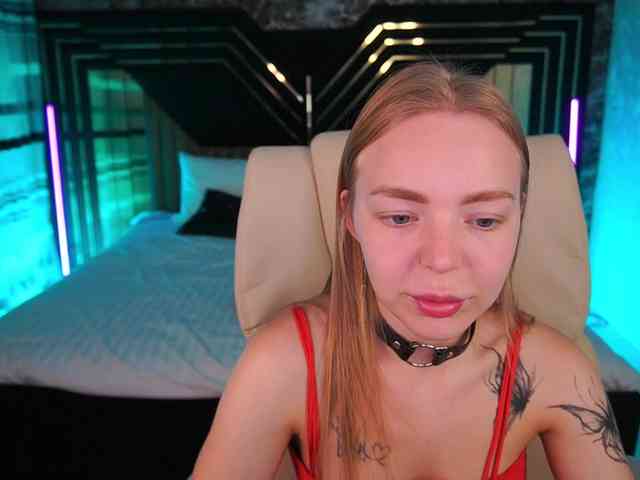 EmilySunShine webcam