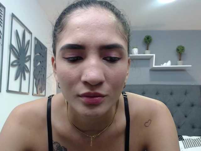 cataleya-pregnant