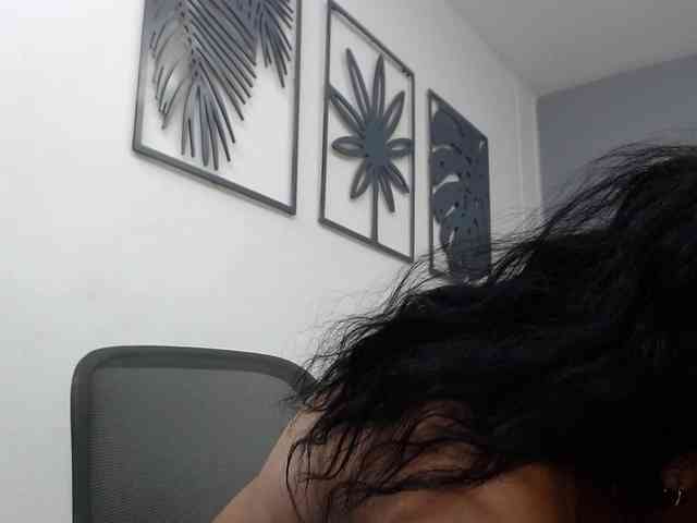 cataleya-pregnant webcam