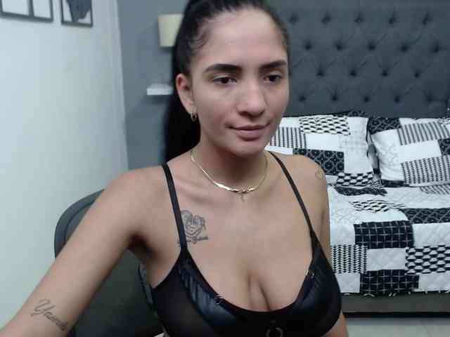 cataleya-pregnant webcam