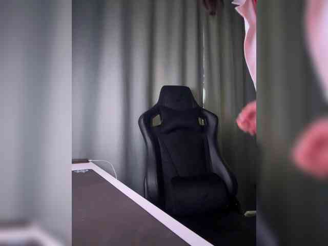 Angel121 webcam