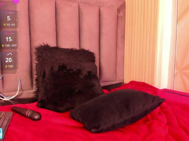 MichaelHanks live cam