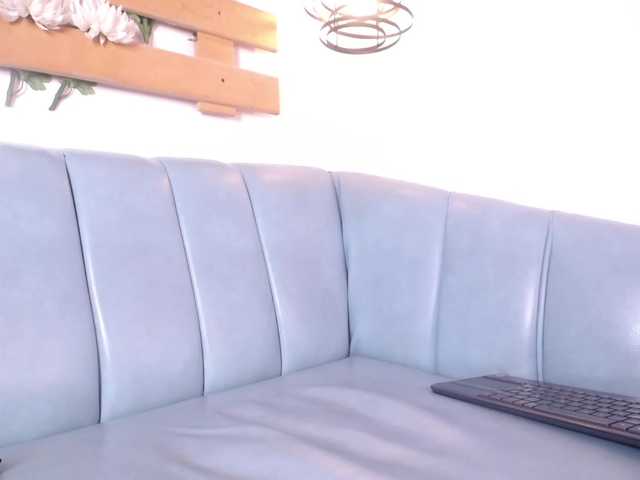 MichaelHanks live cam