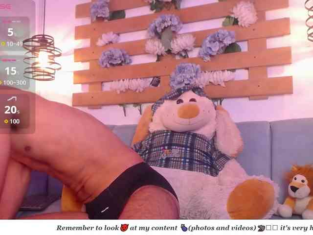 MichaelHanks Sex Cam Show