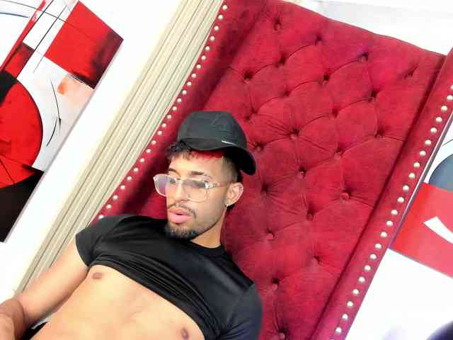 MichaelHanks MichaelHanks