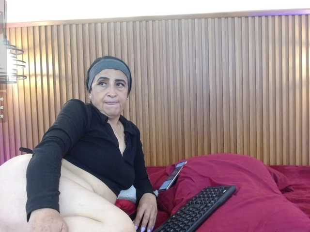 IrisyAnnita69