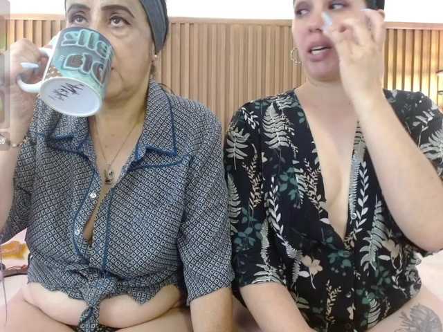 IrisyAnnita69 live cam on BongaCams
