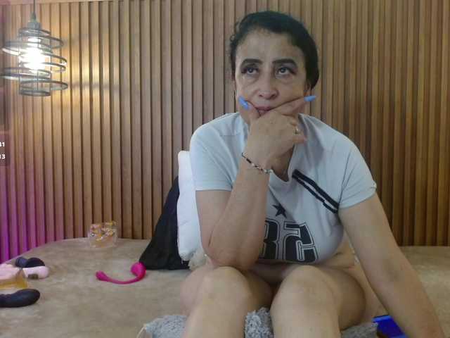 IrisyAnnita69