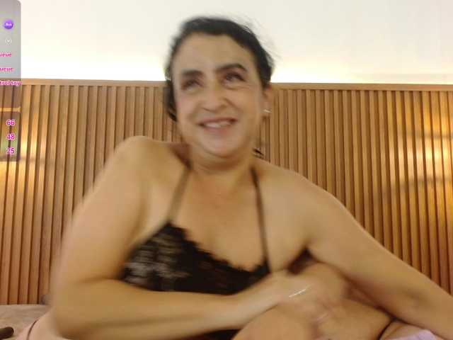 Sex chat gratuit in direct cu IrisyAnnita69 pe BongaCams