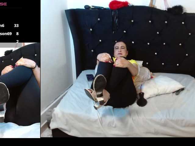 IrisyAnnita69 live cam on BongaCams