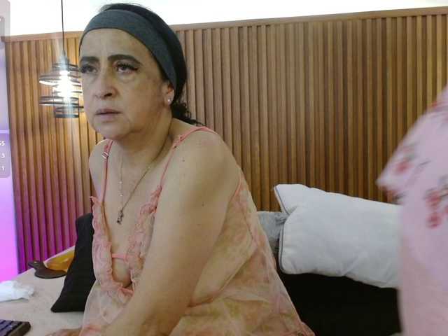 IrisyAnnita69