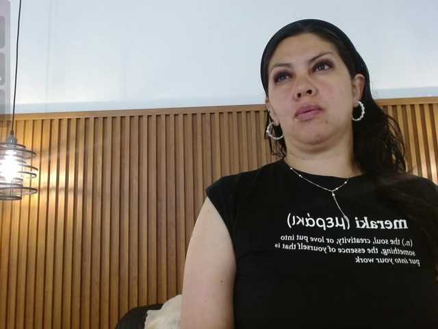 IrisyAnnita69