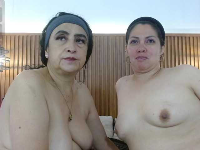 IrisyAnnita69 live cam on BongaCams